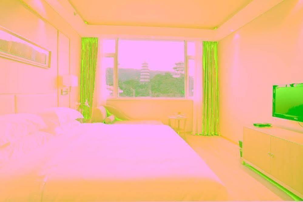 Zhanshan Garden Hotel Циндао Екстериор снимка