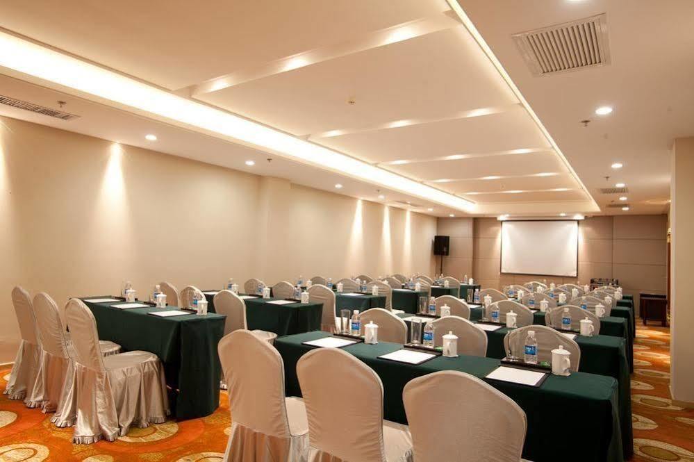 Zhanshan Garden Hotel Циндао Екстериор снимка